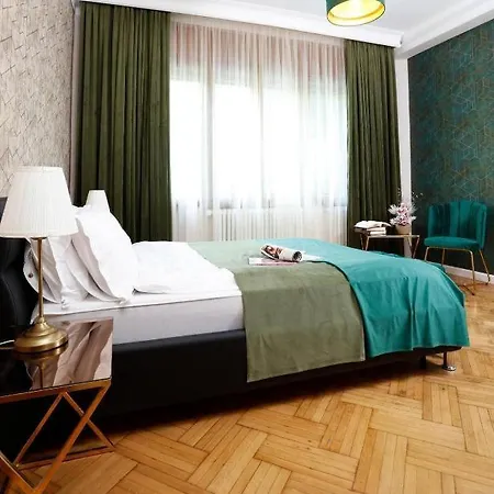 Deluxe Cismigiu Park Bukarest