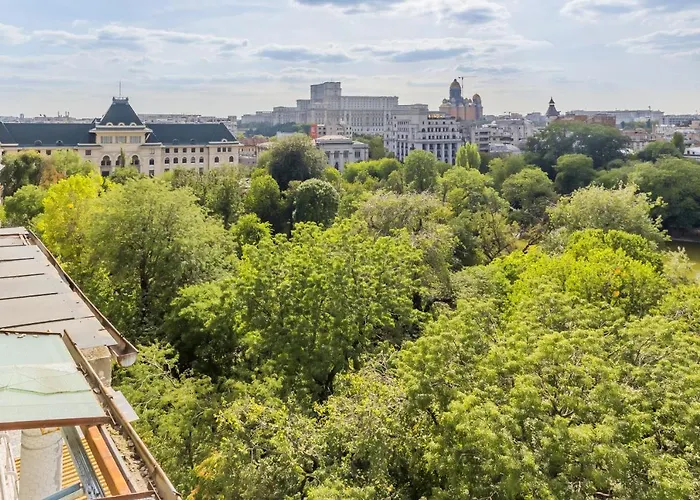 Deluxe Cișmigiu Park *