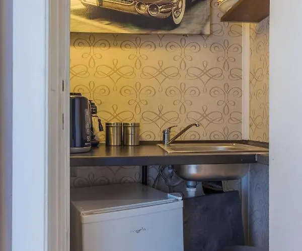 Deluxe Cismigiu Park * Бухарест