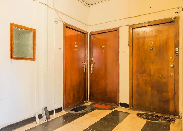 Deluxe Cismigiu Park * Бухарест