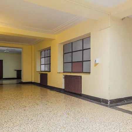 Deluxe Cismigiu Park *